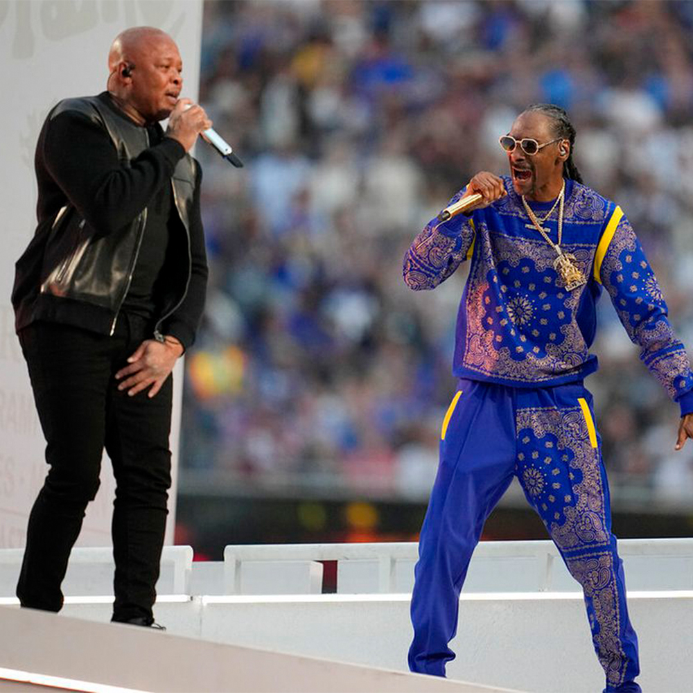 Watch : The Super Bowl 2022 Halftime Show With Dr. Dre, Eminem, Snoop Dogg  & More – Sidekick Music